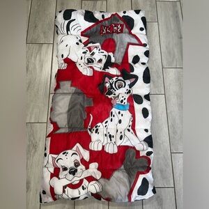 Vintage kids 101 Dalmatians sleeping bag 90’s Christmas nostalgia